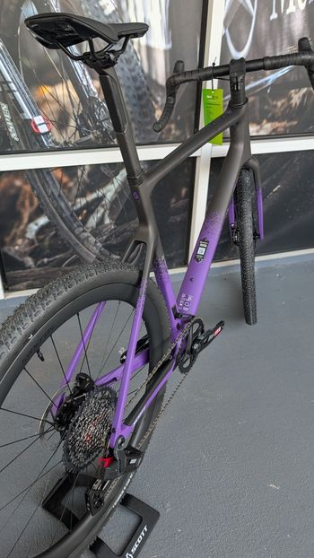 Used Scott Addict Gravel 20 2026 2026 Road & Gravel, Purple — image 5 of 8
