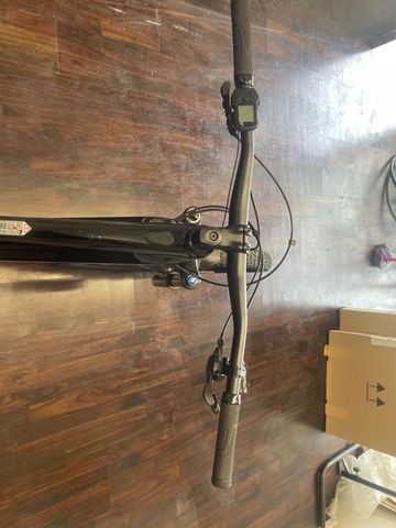 Brugt Merida eONE-FORTY 400 2022 2022 Mountainbike — billede 12 af 12