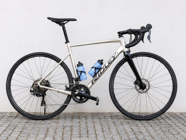 Gebrauchtes Ridley Fenix SLA Disc - FFS 2024 2024 Road & Gravel, Hellgrau — Bild 1 von 6