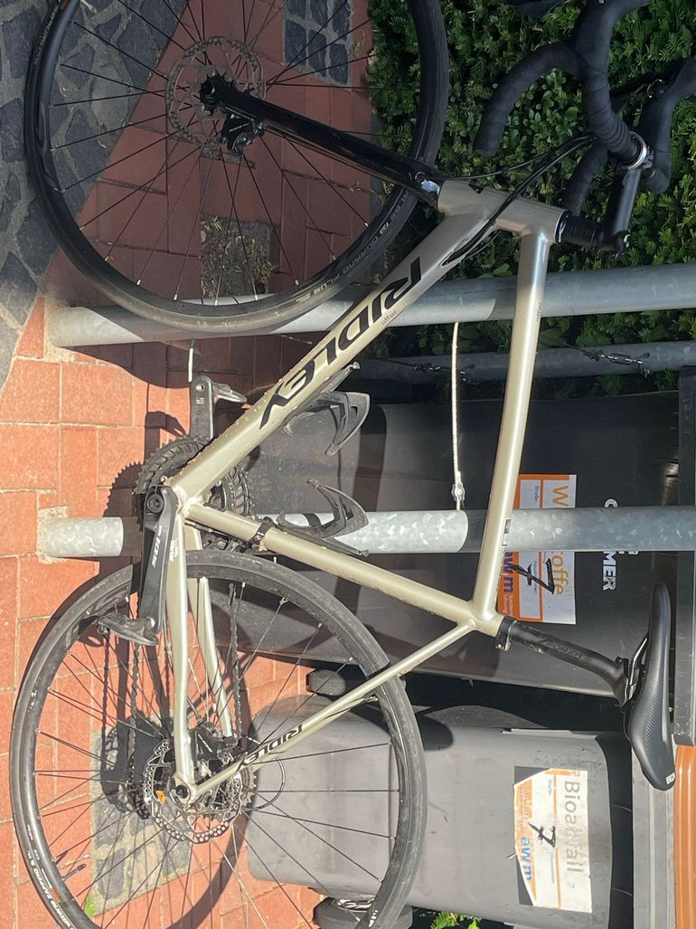 Gebrauchtes Ridley Fenix SLA Disc - FFS 2024 2024 Road & Gravel, Hellgrau — Bild 2 von 6