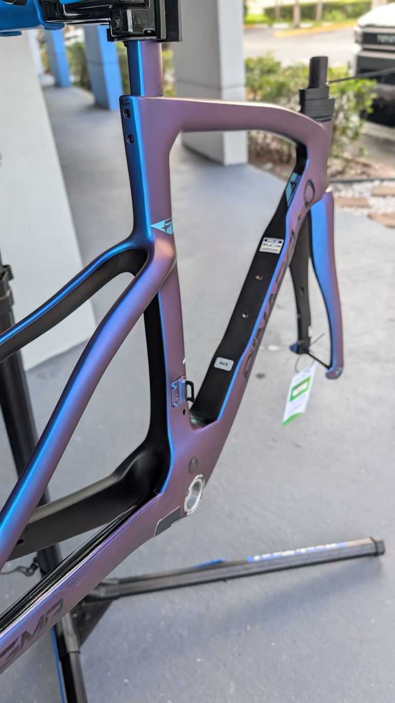 Used Pinarello DOGMA F DURA ACE Di2 2025 Frameset 2025 Road & Gravel, Blue — image 3 of 5