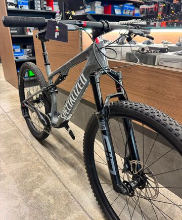 Used Specialized Epic 8 Comp 2026 2026 Mountainbike, Light Gray, 29 — image 7 of 7