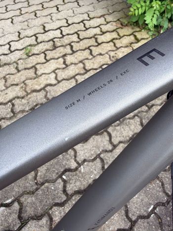 Used CUBE KATHMANDU, EXC 2025 2025 Urban, Light Gray — image 11 of 14