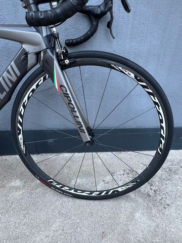 Used Cipollini RB1000 Frameset 2020 2020 Road & Gravel, Light Gray — image 6 of 7
