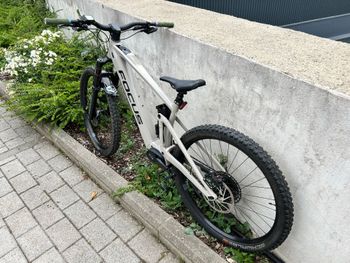Używany Focus SAM² 6.8 2022 2022 Mountainbike — zdjęcie 5 z 20