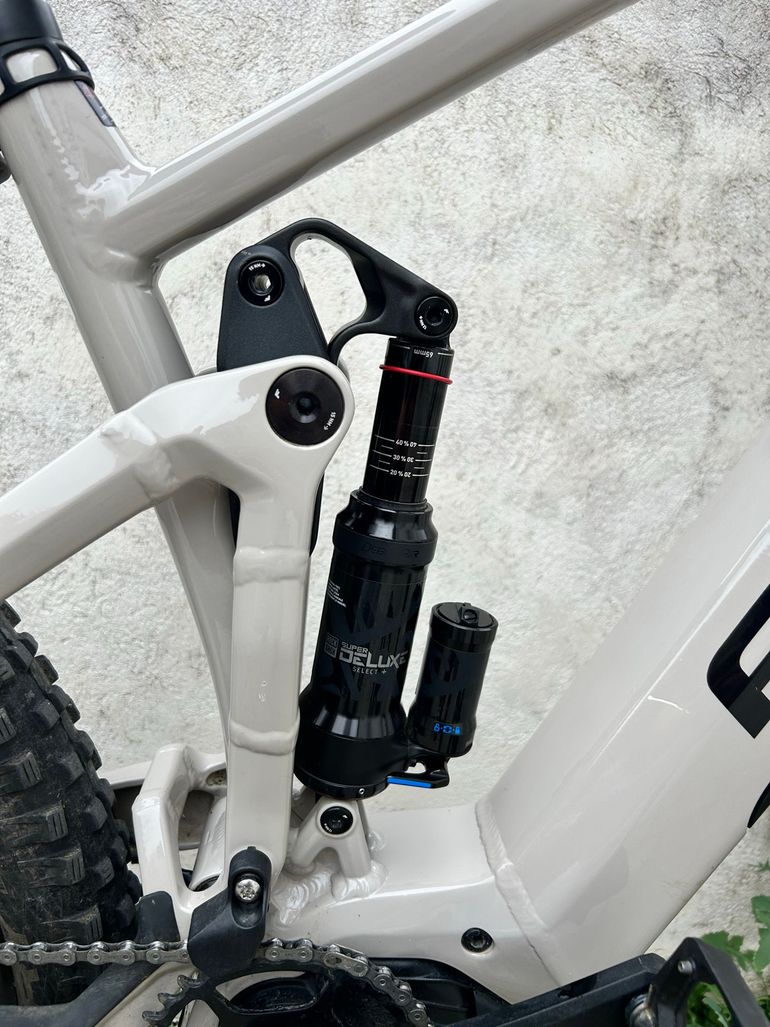 Używany Focus SAM² 6.8 2022 2022 Mountainbike — zdjęcie 12 z 20
