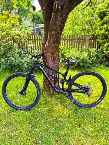 Used Cannondale Habit 4 2026 2026 Mountainbike, Black, 27.5 — image 2 of 7