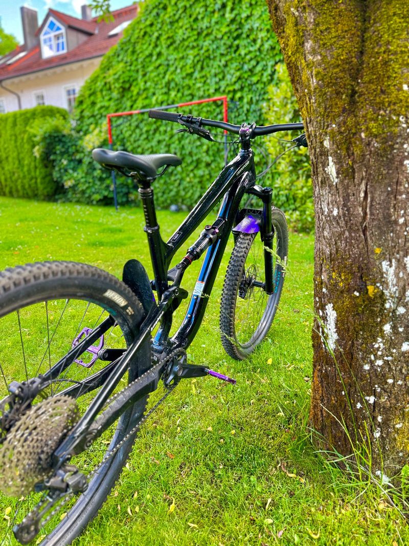 Used Cannondale Habit 4 2026 2026 Mountainbike, Black, 27.5 — image 3 of 7