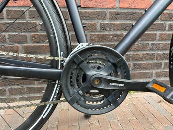 Used Specialized Sirrus Shimano Altus 2018 Urban, Black — image 4 of 7