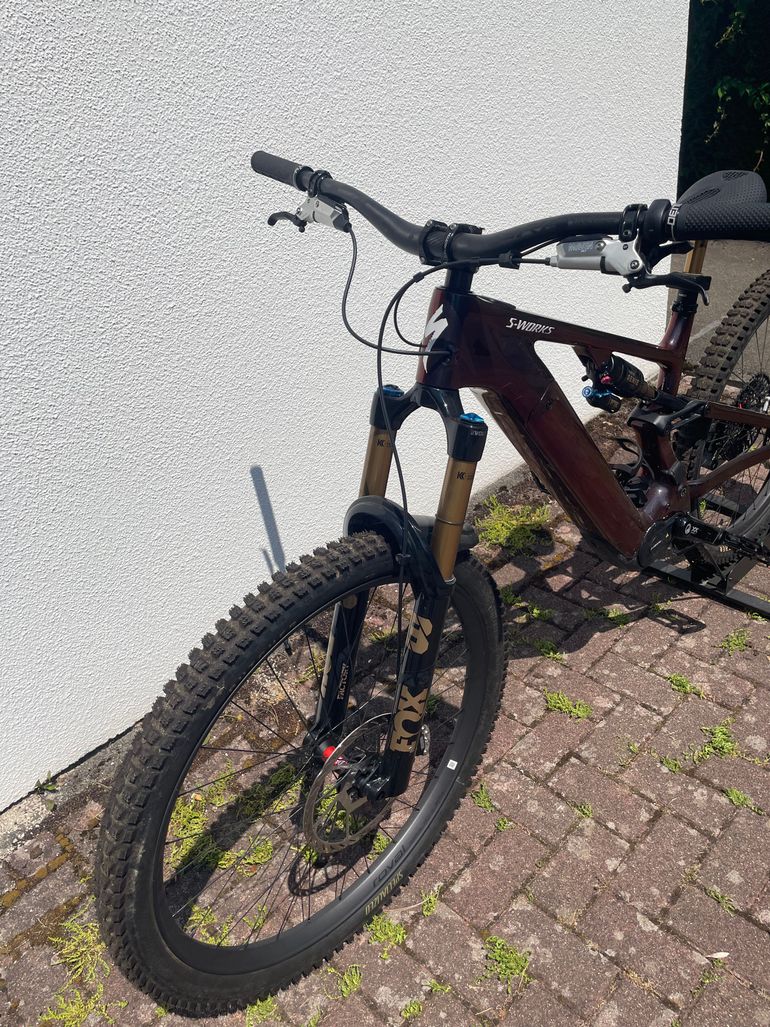 Used Specialized S-Works Turbo Levo - SRAM XX T-Type 2024 2024 Mountainbike, Red, 29, 27.5 — image 1 of 7