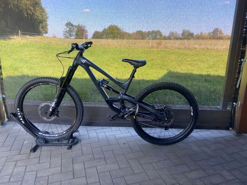 YT Industries Capra Pro AL 2021 2021 Mountainbike d'occasion — image 1 sur 4