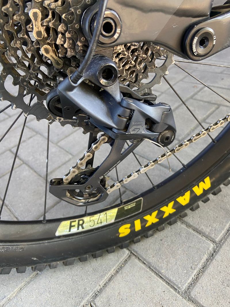 YT Industries Capra Pro AL 2021 2021 Mountainbike d'occasion — image 3 sur 4