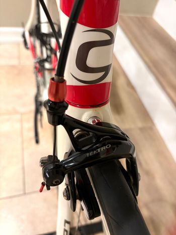 Used Cannondale Slice Shimano 105 2014 Road & Gravel, White — image 8 of 19