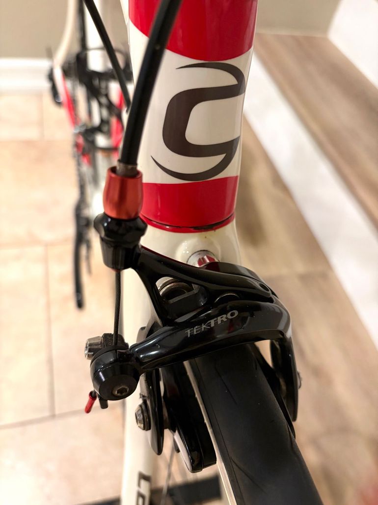 Used Cannondale Slice Shimano 105 2014 Road & Gravel, White — image 8 of 19
