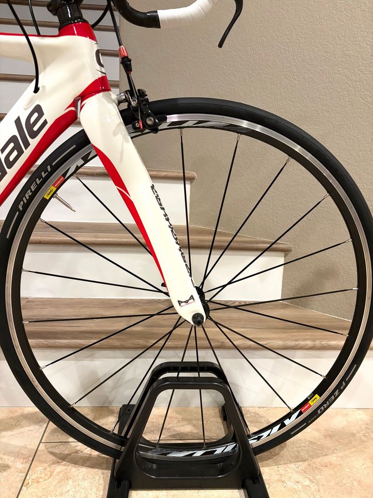 Used Cannondale Slice Shimano 105 2014 Road & Gravel, White — image 11 of 19