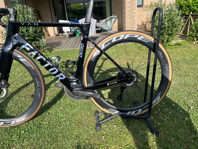 Used Factor OSTRO VAM Shimano Ultegra Di2 8170 2023 2023 Road & Gravel, Black — image 5 of 6