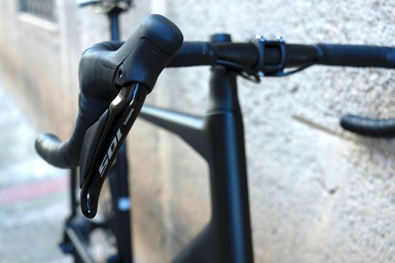 BMC Roadmachine TWO 2026 2026 Road & Gravel d'occasion — image 9 sur 10