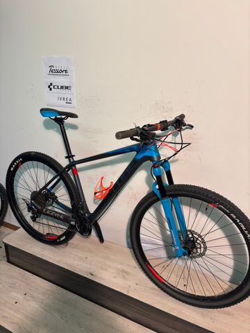Gebrauchtes CUBE C:62 CMPT 2018 Mountainbike, Hellgrau — Bild 4 von 12