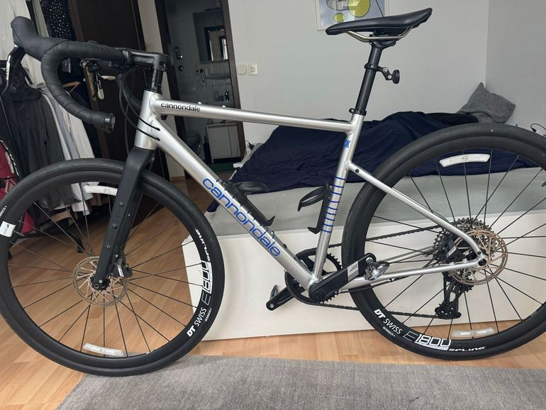 Gebrauchtes Cannondale Topstone Apex 1 2025 2025 Road & Gravel, Hellgrau — Bild 2 von 7