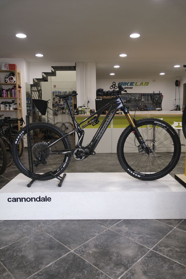 Used Cannondale Moterra SL 1 2026 Mountainbike, Black — image 1 of 3