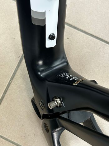 BMC Fourstroke Frameset 2024 Mountainbike d'occasion — image 3 sur 5