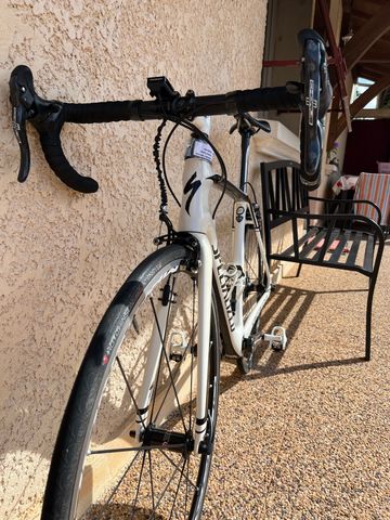 Tweedehands Specialized Tarmac Expert 2016 2016 Road & Gravel — afbeelding 3 van 7
