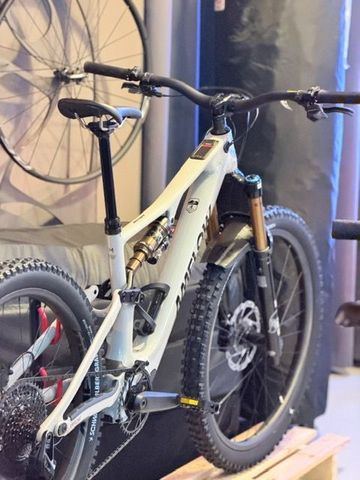 Brugt Amflow PX Carbon Pro 2026 2026 Mountainbike — billede 10 af 22