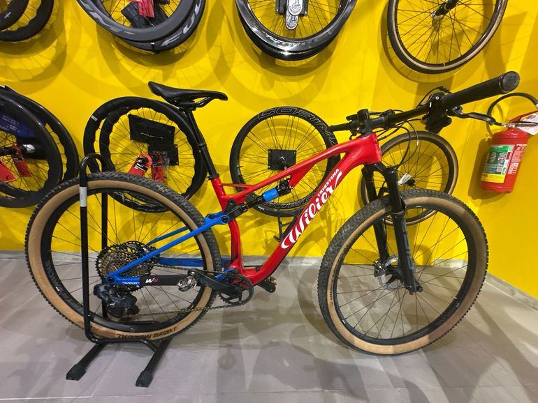 Used Wilier Urta SLR SRAM XX SL EAGLE AXS 1X12 2024 2024 Mountainbike, Red, 29 — image 2 of 7