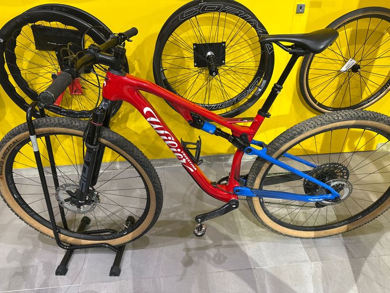 Used Wilier Urta SLR SRAM XX SL EAGLE AXS 1X12 2024 2024 Mountainbike, Red, 29 — image 6 of 7