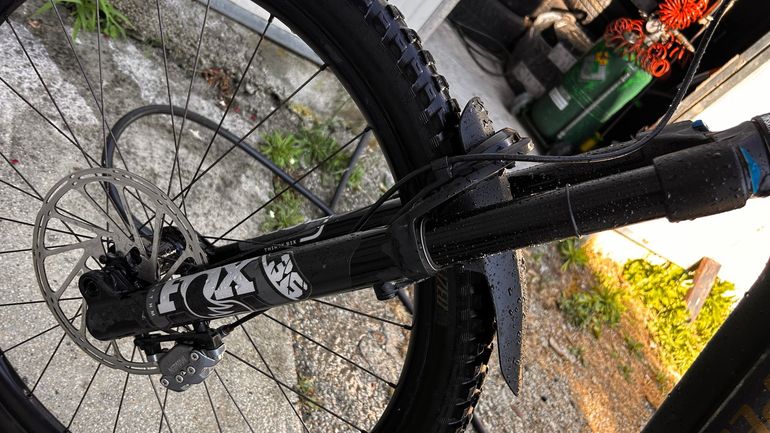 Used Specialized Turbo Levo 3 Comp Alloy 2025 2025 Mountainbike, Black, 29, 27.5 — image 5 of 6