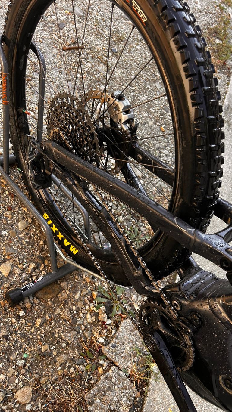 Used Specialized Turbo Levo 3 Comp Alloy 2025 2025 Mountainbike, Black, 29, 27.5 — image 3 of 6
