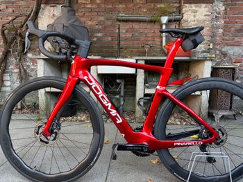 Tweedehands Pinarello DOGMA F DURA ACE Di2 2025 2025 Road & Gravel — afbeelding 6 van 11