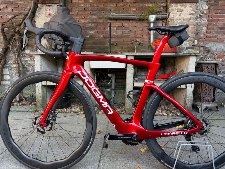 Tweedehands Pinarello DOGMA F DURA ACE Di2 2025 2025 Road & Gravel — afbeelding 6 van 11