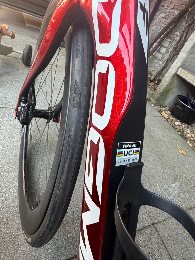 Tweedehands Pinarello DOGMA F DURA ACE Di2 2025 2025 Road & Gravel — afbeelding 8 van 11