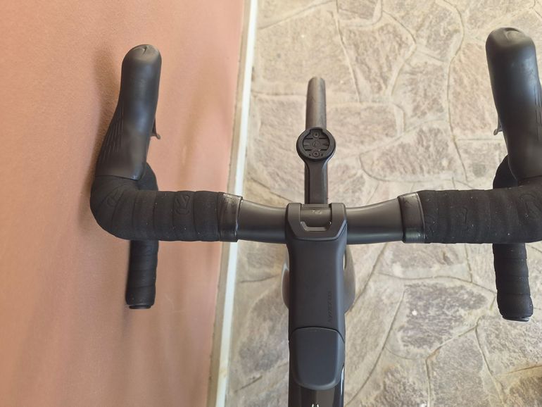 Używany Scott Addict 20 2026 2026 Road & Gravel — zdjęcie 7 z 9
