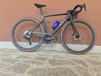 Używany Scott Addict 20 2026 2026 Road & Gravel