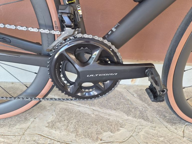 Używany Scott Addict 20 2026 2026 Road & Gravel — zdjęcie 4 z 9