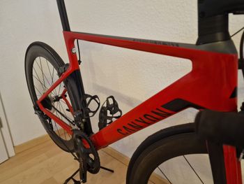 Käytetty Canyon Aeroad CF SLX 8.0 2018 2018 Road & Gravel — kuva 2 / 6