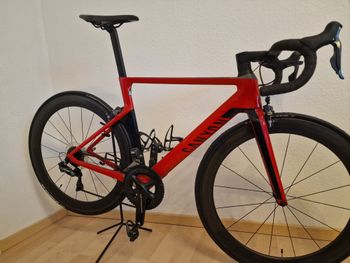 Käytetty Canyon Aeroad CF SLX 8.0 2018 2018 Road & Gravel