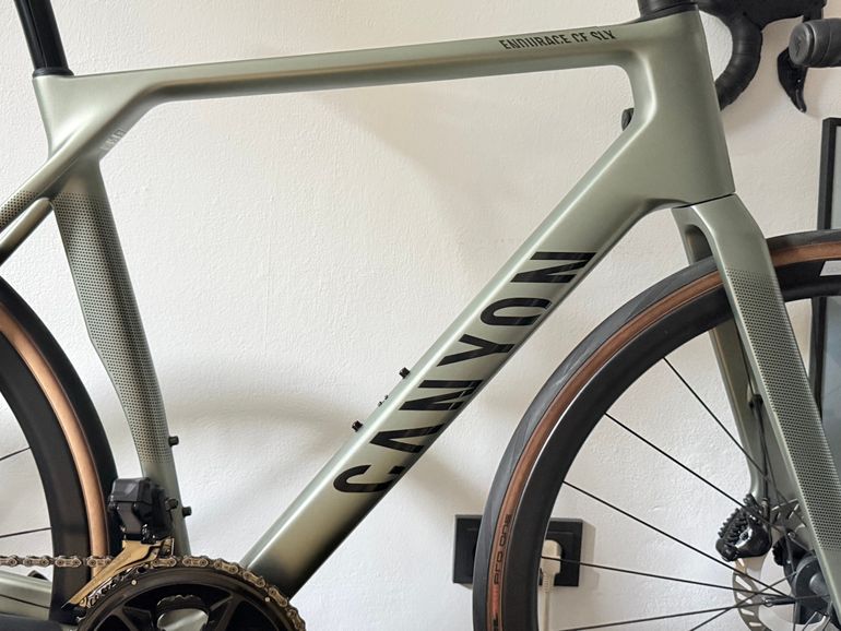 Used Canyon Endurace CF SLX 8 Di2 2025 Road & Gravel, Green — image 27 of 27