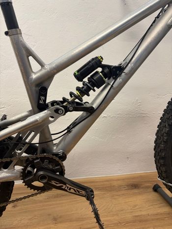 Używany Reichmann Custom Shimano Saint 2024 Mountainbike — zdjęcie 10 z 15