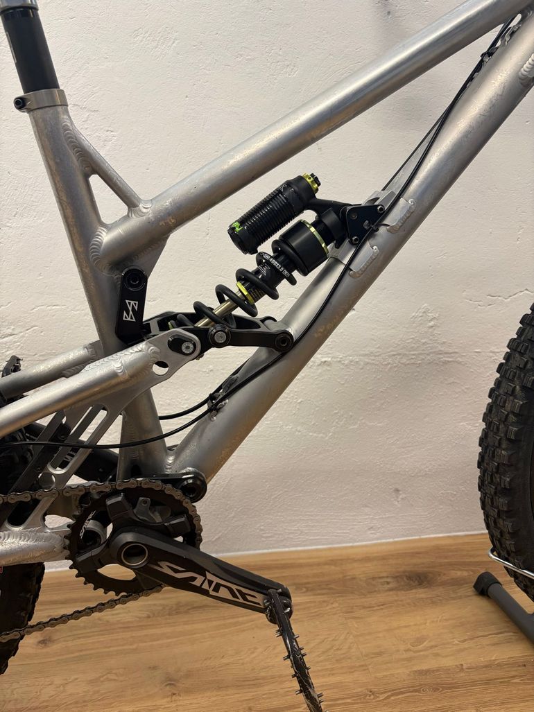 Używany Reichmann Custom Shimano Saint 2024 Mountainbike — zdjęcie 10 z 15