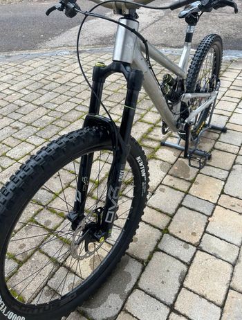 Używany Reichmann Custom Shimano Saint 2024 Mountainbike — zdjęcie 13 z 15