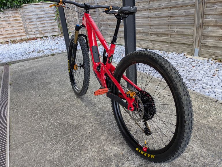 Tweedehands Santa Cruz 5010 S / Carbon C 2024 2024 Mountainbike — afbeelding 7 van 14