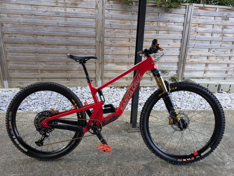 Tweedehands Santa Cruz 5010 S / Carbon C 2024 2024 Mountainbike — afbeelding 1 van 14