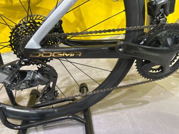 Brugt Pinarello Dogma Campagnolo Super Record EPS 2027 Road & Gravel — billede 3 af 6