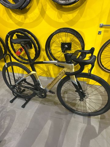 Brugt Pinarello Dogma Campagnolo Super Record EPS 2027 Road & Gravel — billede 5 af 6