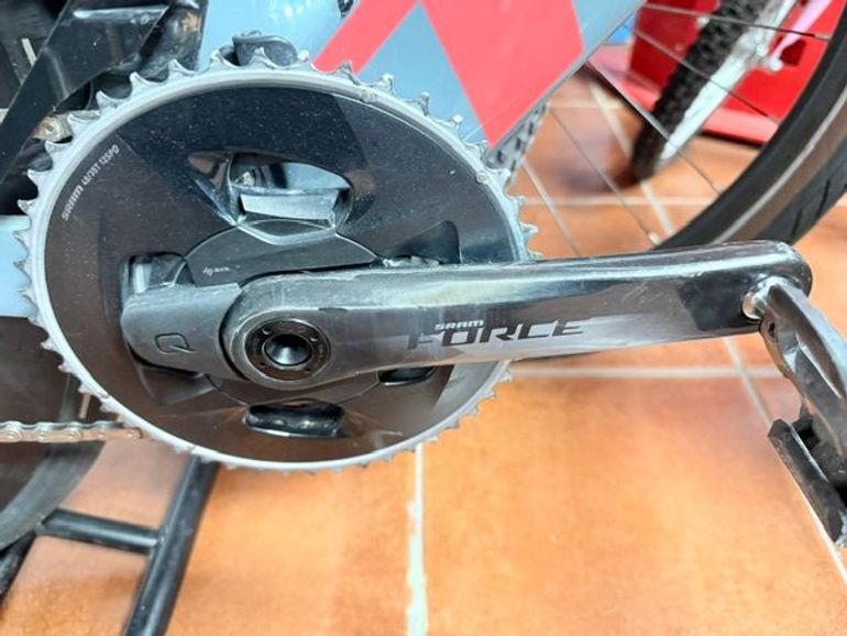 Used Trek Madone SL 7 eTap 2023 2023 Road & Gravel, Light Gray — image 3 of 6