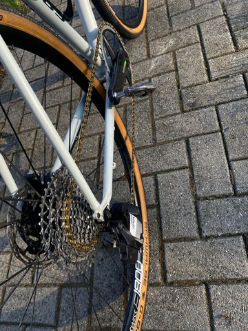 Used Pure Bros Custom SRAM Force 2019 Road & Gravel, Light Gray — image 5 of 12