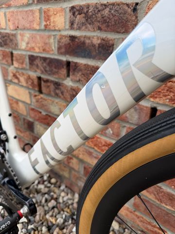 Factor Ostro gravel Custom Shimano GRX 2026 Road & Gravel usato, Bianco — immagine 6 di 12